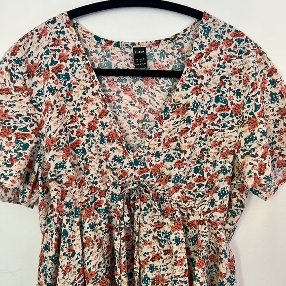 Top - Picture 4 of 8